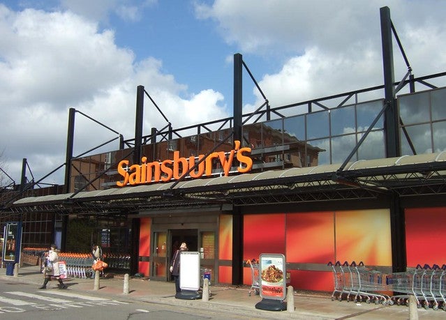 Sainsbury’s launches the UK’s first till-free store in London