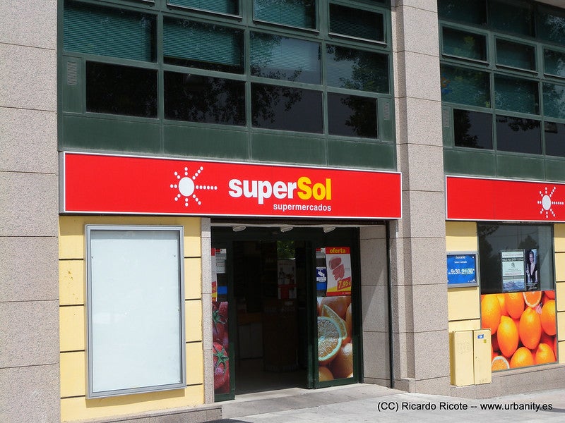 France’s Carrefour agrees to buy 172 Supersol stores in Spain