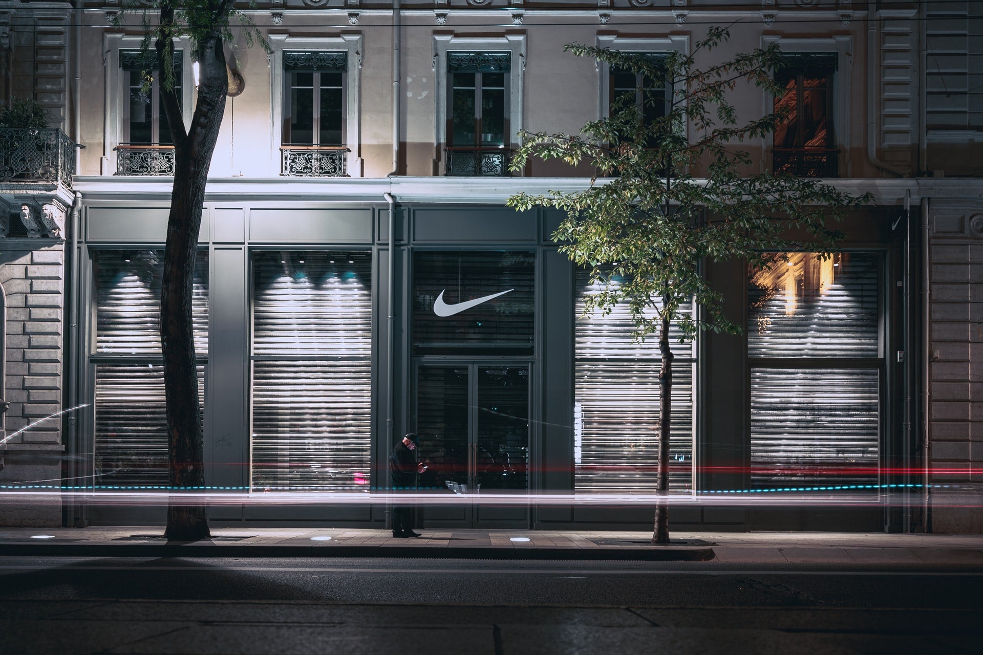 the quarter nike store