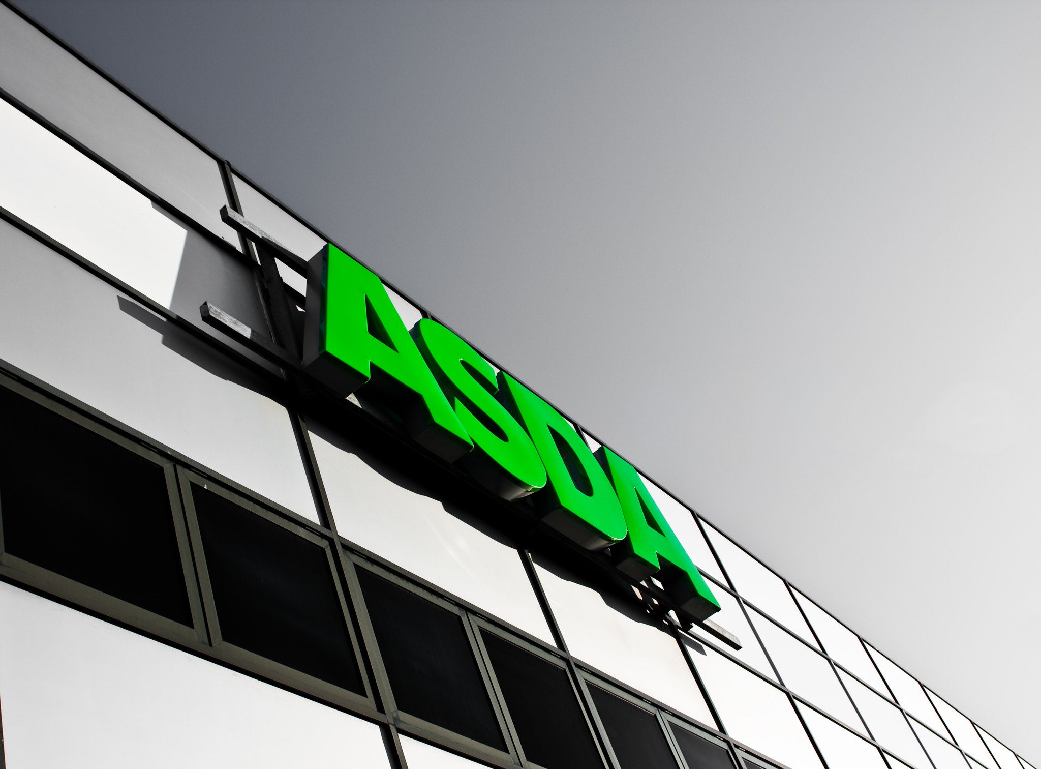 Asda sales growth accelerates in latest quarter