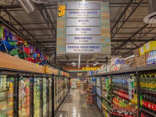Vallarta Supermarkets implements Logile management solutions