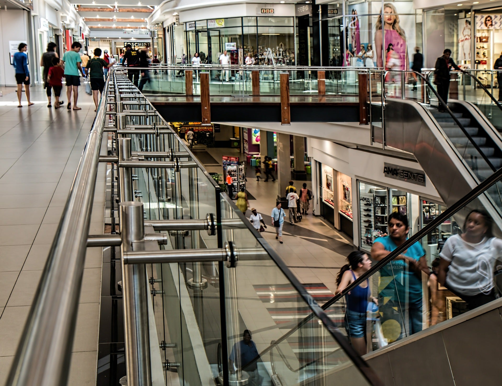 SRC says total sales in Scotland increased 0.6% in March 2022 SRC says total sales in Scotland increased 0.6% in March 2022