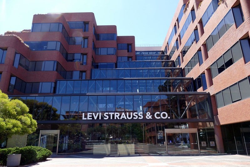 Levi Strauss aims to achieve 6-8% organic annual growth by 2027