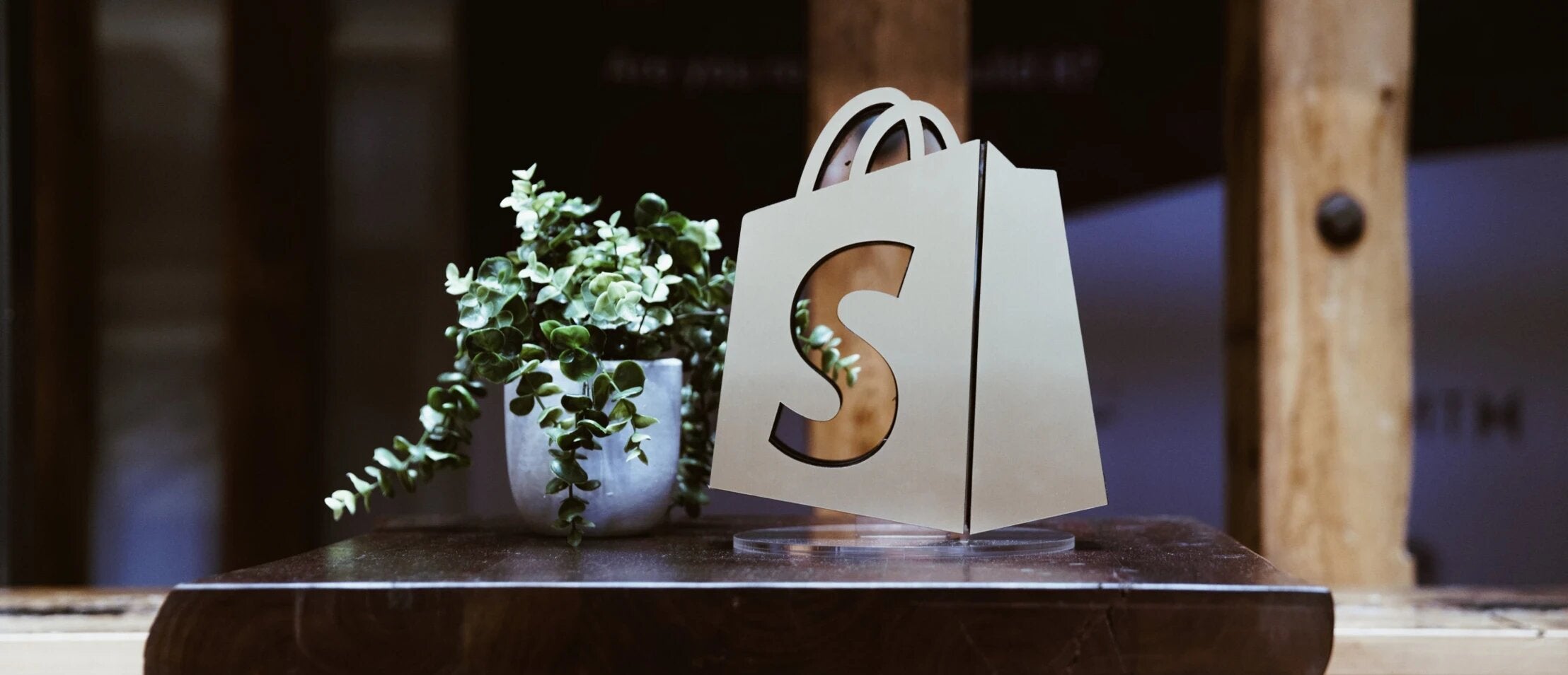 Shopify to reduce its workforce by 10% due to slowed growth