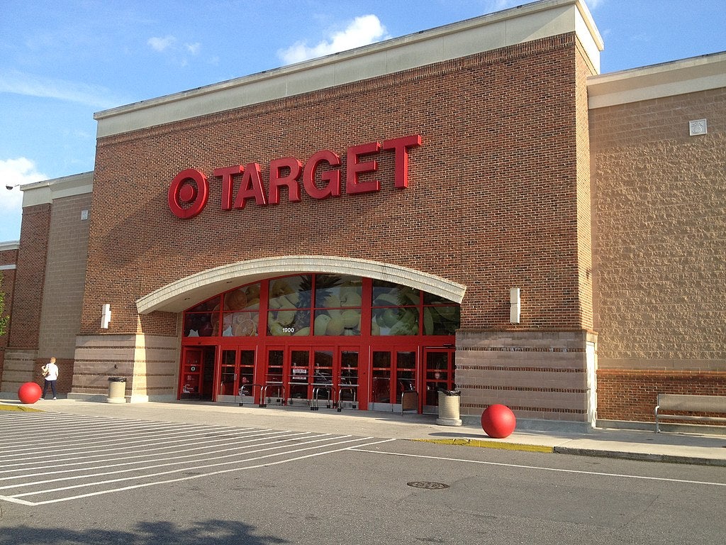 Target reports 3.5% revenue growth for second quarter of FY22 Target reports 3.5% revenue growth for second quarter of FY22
