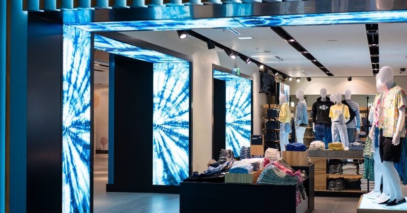 Levi's and Hudson's Bay open shop-in-shop in Vancouver, Canada - Vimarsana News