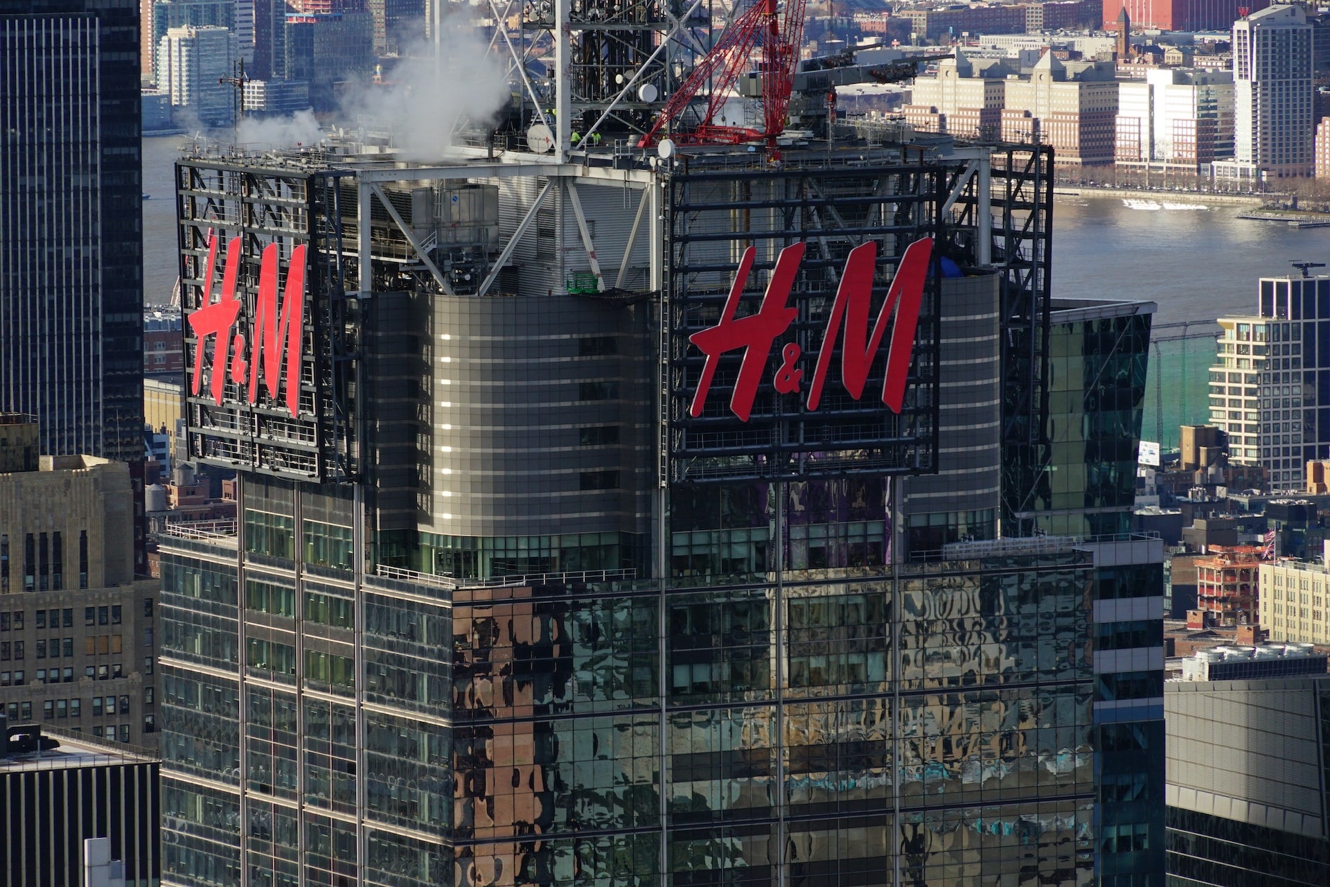 Net sales of the H&M Group worldwide 2022