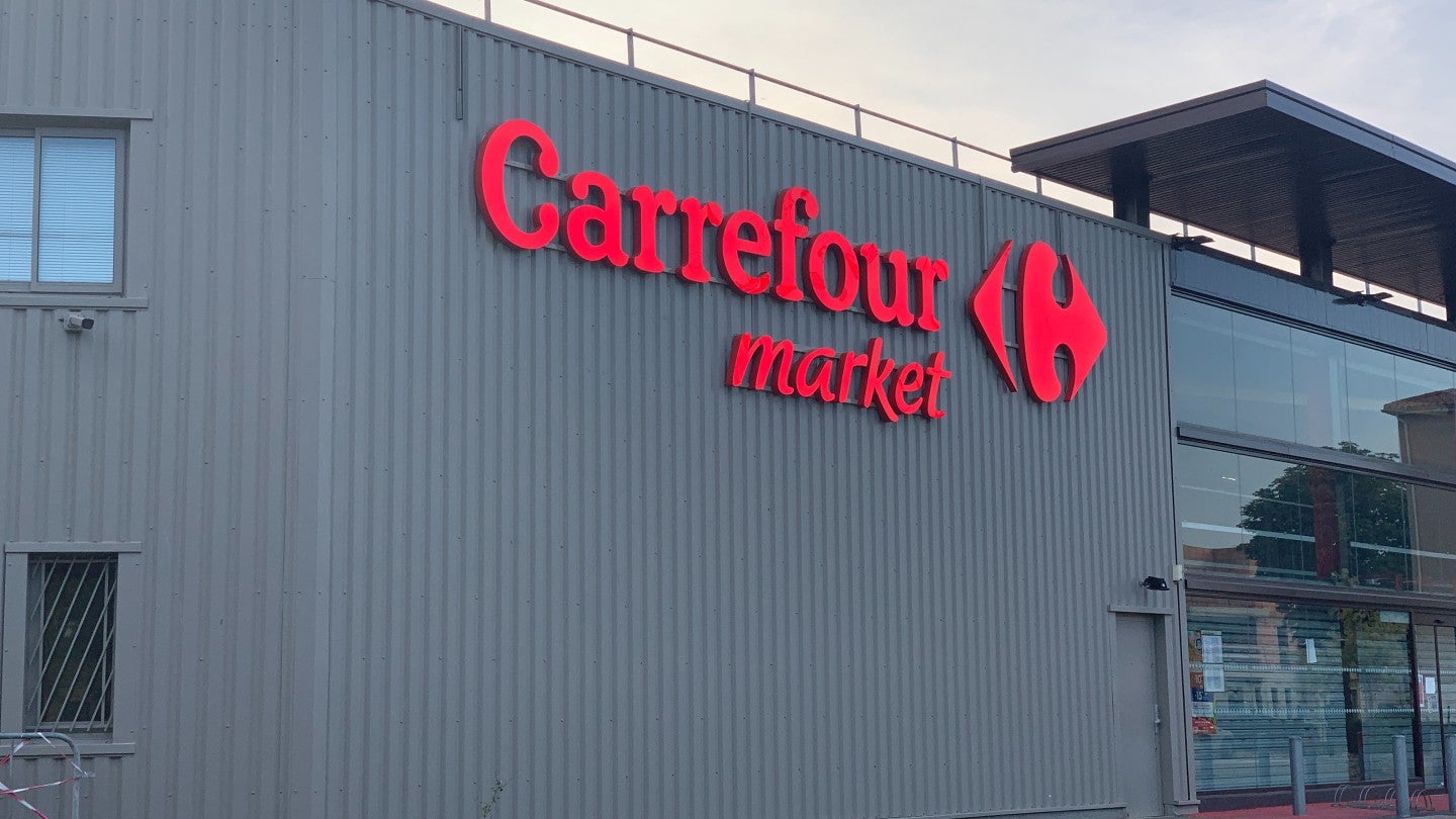 Pricer continue de fournir des solutions ESL pour Carrefour
