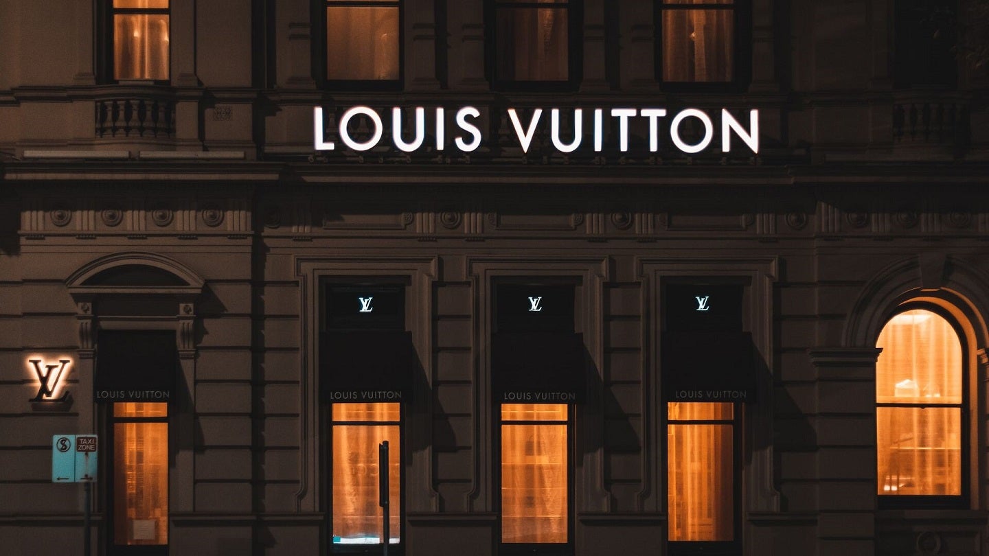 louis vuitton revenue