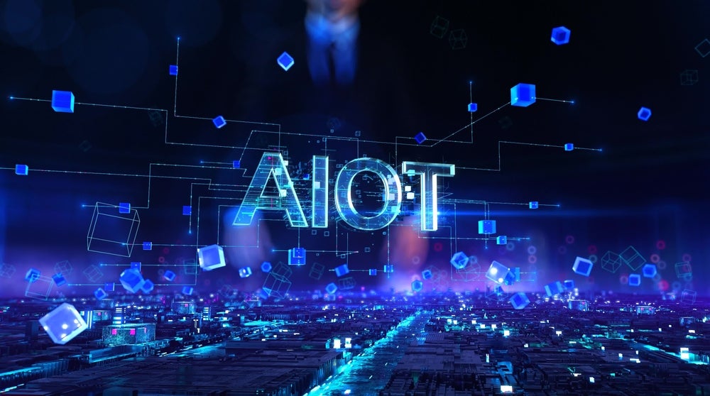 AIoT comprende AI e IoT. Crédito: Mammadzada vía Shutterstock.