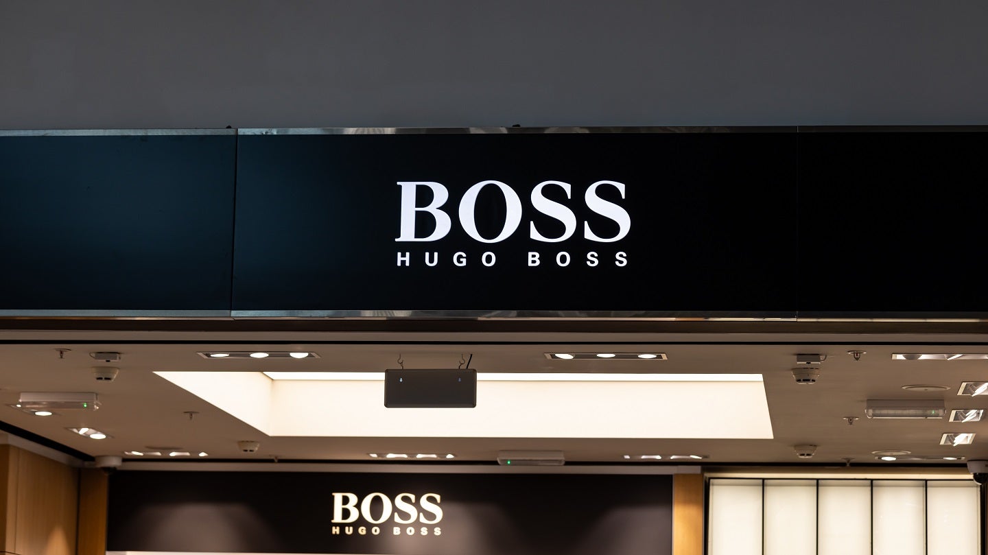Hugo Boss продает российский бизнес Stockmann