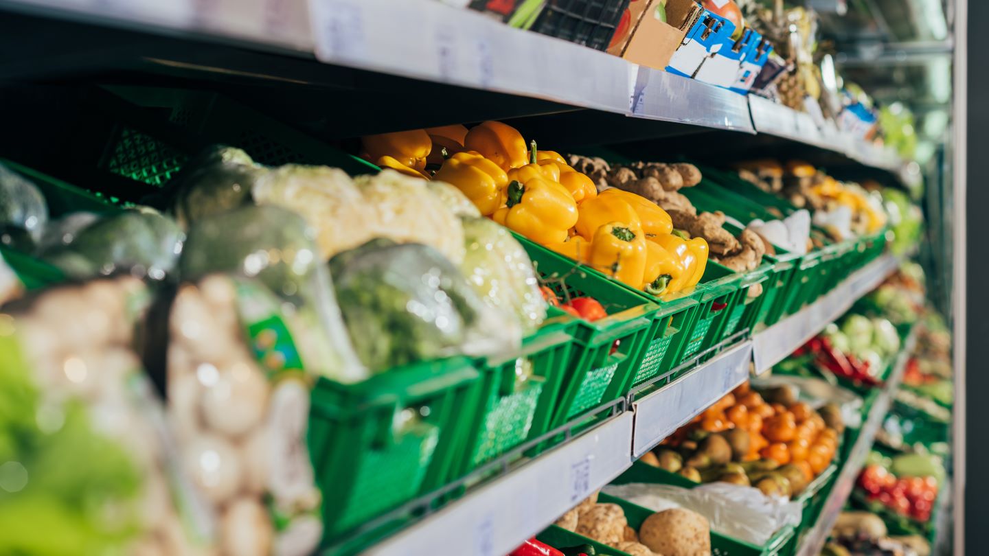 German retail sales rise 2.7% in 2025 as online channels lead growth