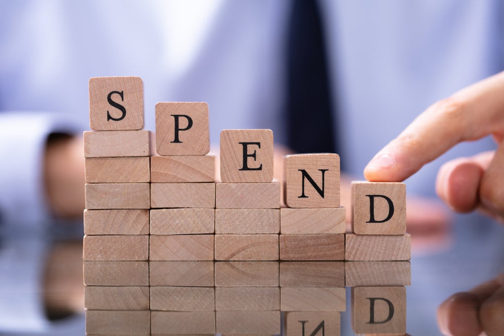 UK consumer confidence plunges amid escalating Iran conflict