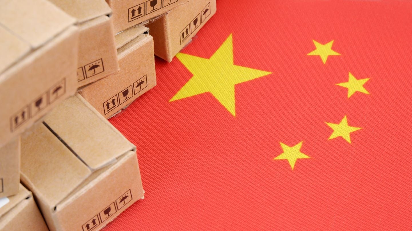 Retail and services drive China’s e-commerce growth in first four months of 2026