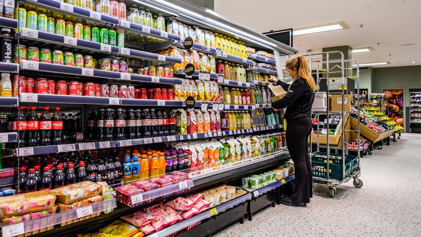 UK retailers issue five profit warnings in Q2 amid Middle East conflict
