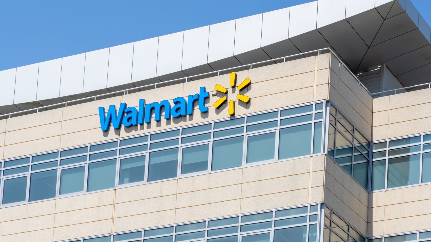 Walmart sets three holiday sales events and membership bundle